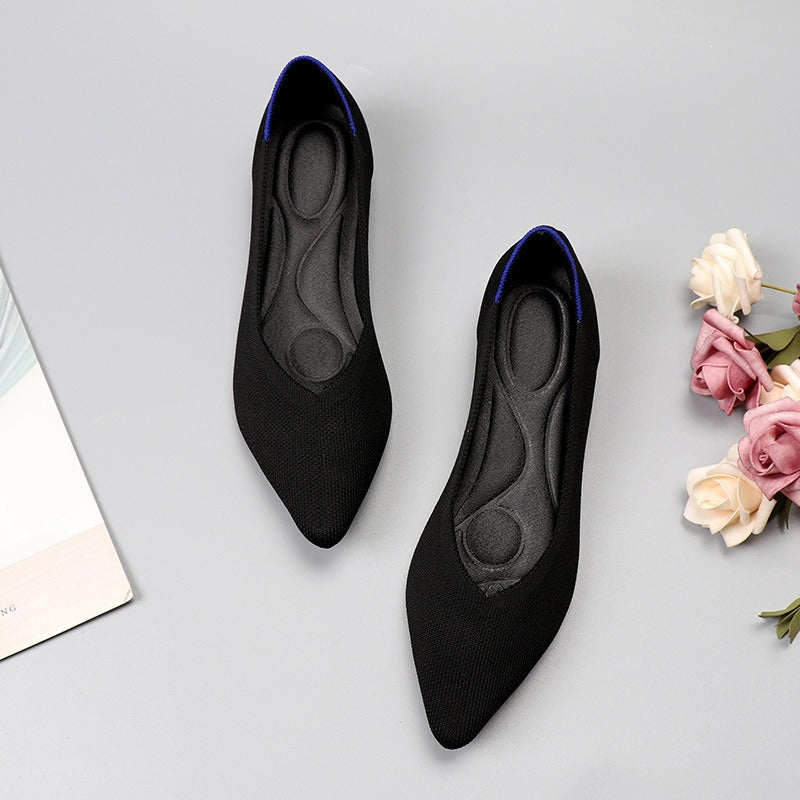 Ladybug Pointed Knit Shoes