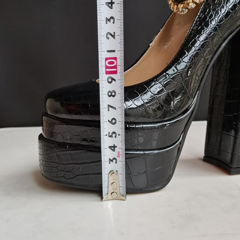 Sexy Rhinestone Crocodile Pumps