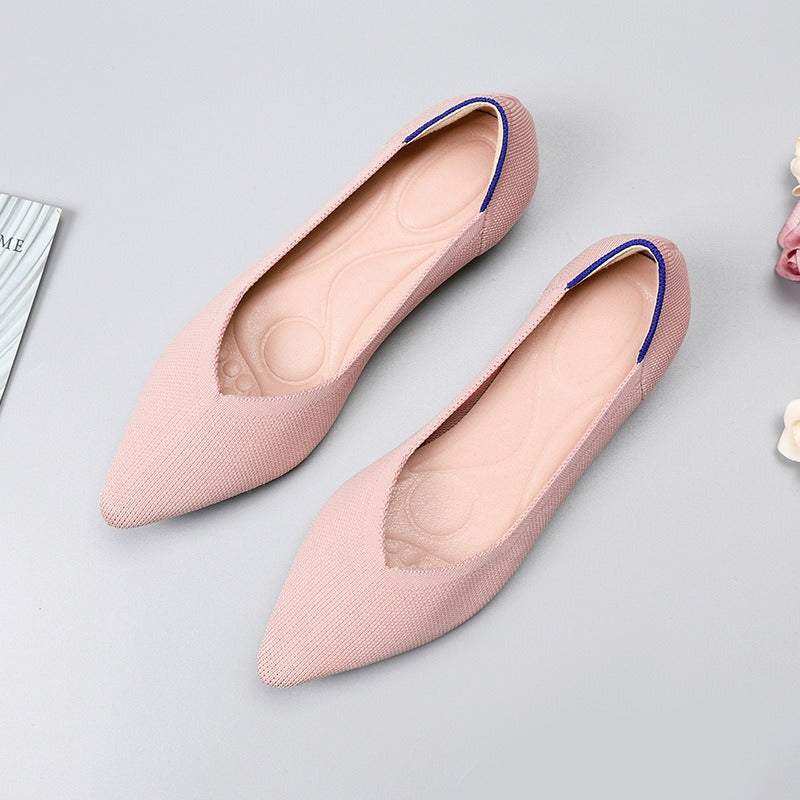 Ladybug Pointed Knit Shoes