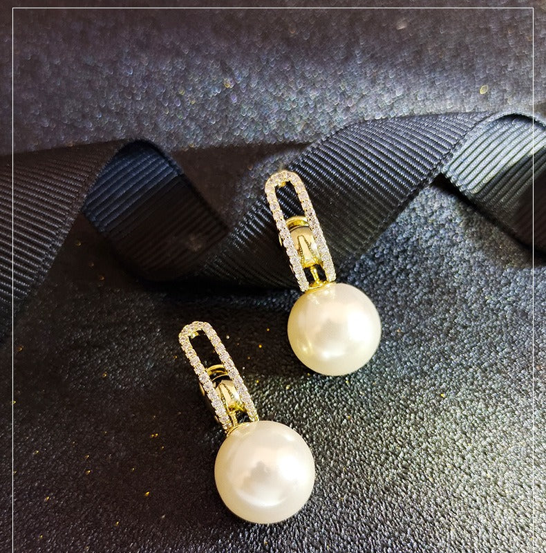 Luxury Korean Light Pearl Earrings