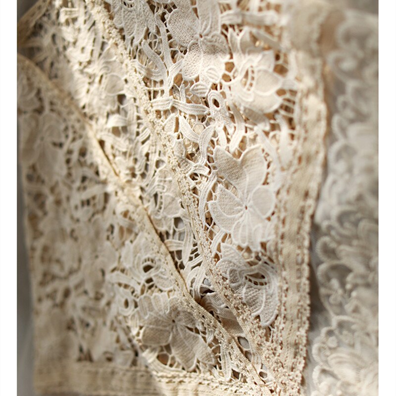 Fashionable Lace Shawl