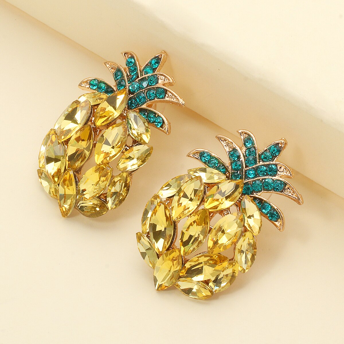 Fashion Summer Pineapple Crystal Earrings