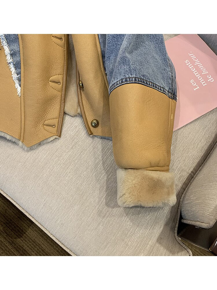 Fashionable Short Fur Coat