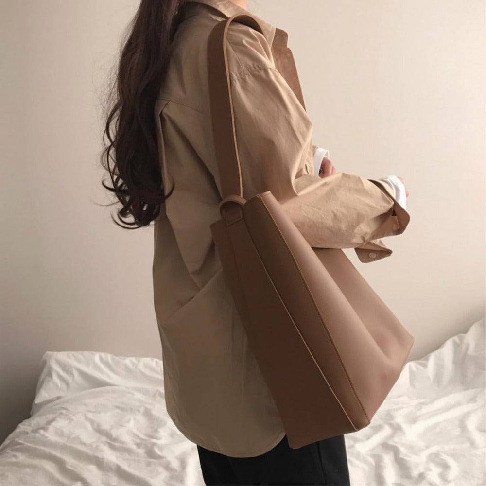 Large Bucket Hand Bag