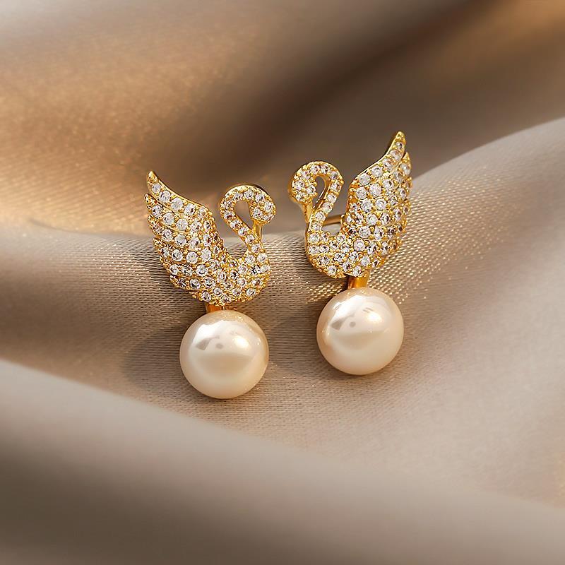 Silver 925 Swan Zircon Brick Stud Earrings with Pearl