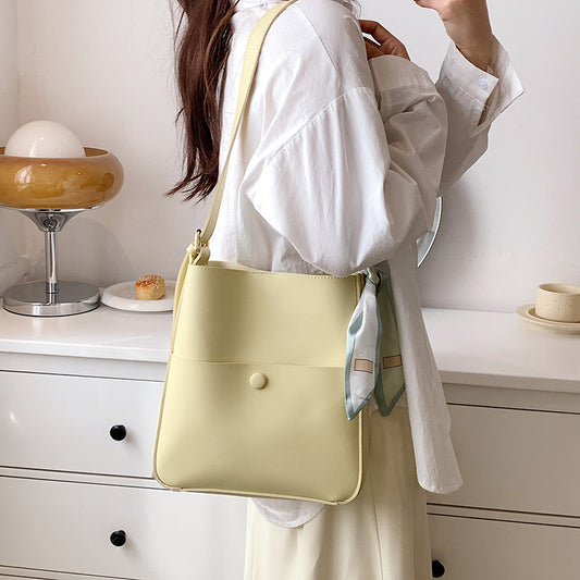 Street Trend Shoulder Bag